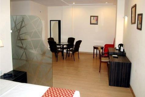 Hotel Radiance Bhilwara Номер фото